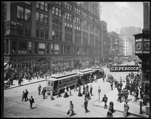 View of The Fair Store on State Street, Chicago, Illinois, USA, c.1905 (b/w photo)