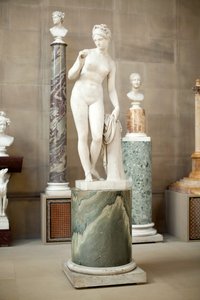 Venus with the golden apple by Bertel Thorvaldsen