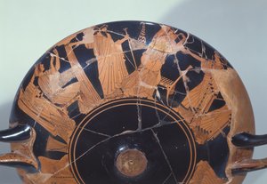 Attic red-figure cup depicting the return of Paris to Priam surrounded by Cassandra, Polyxena, Hecuba and Aphrodite, from Vulci, c.495 BC (detail)