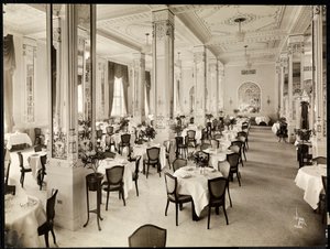 A dining room at the Robert Treat Hotel, Newark, New Jersey, 1916 by Byron Company