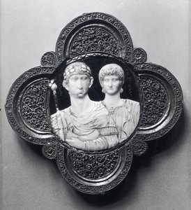 Cameo depicting Emperor Honorius and his wife, Maria by Byzantine
