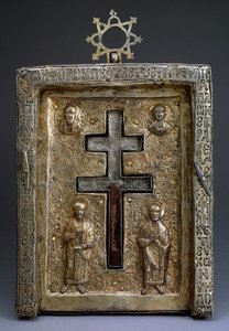 Gilded Silver Staurothek Cross Reliquary, Byzantine, 12th Century by Byzantine Byzantine