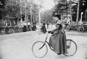 Hannah Maynard and others cycling in Beacon Hill Park, Victoria, c.1895