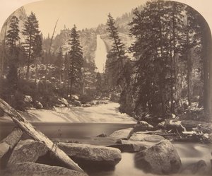 Nevada Fall, 700 Feet
