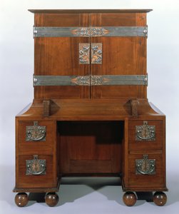 Cabinet - front closed, 1898