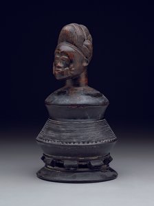 Ointment pot with effigy cover, early to mid-20th century