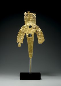 An Huari Gold Plume Ornament, South Coast, c.700-1000