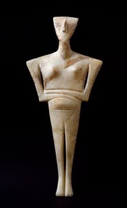 Female Figurine. Marble idol from Syros. 3000 BC. Cycladic Civilization. Athens, National Archaeological Museum