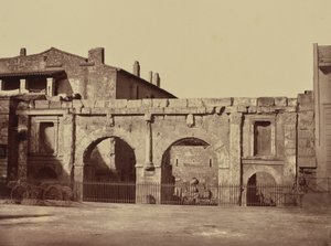 Nimes. Porte d
