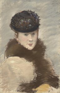 Mery Laurent Wearing a Small Toque