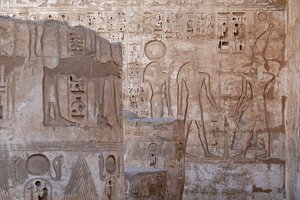Ruler of Upper Egypt making an offering to Ra and Knoum, Temple of Horus, Edfu