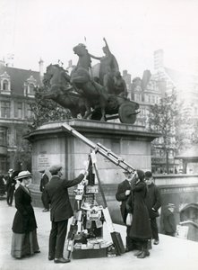 A telescope for looking at Big Ben on the Embankment by the Boadicea statue by English Photographer
