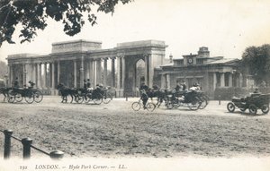 Hyde Park Corner by English Photographer
