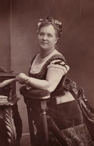 Lemmens Sherinoton by English Photographer