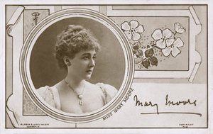 Mary Moore, English stage actress by English Photographer