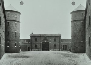 Millbank Prison: down, main corridor
