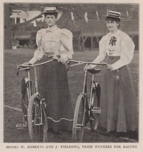 Misses W Roberts and J Fielding, prize winners for racing