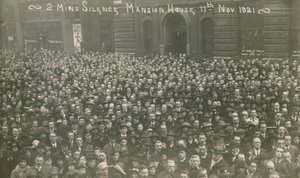 Two Minutes Silence at the Mansion House, London, 11 November 1921 by English Photographer