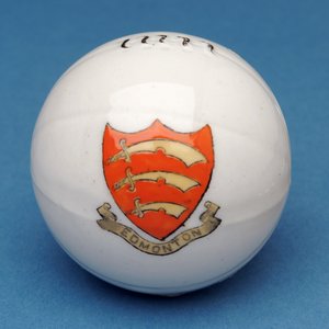 Armorial souvenir miniature football with transfer of the Edmonton crest (ceramic)