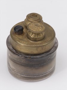 Travelling inkwell, c.1815