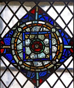 Window s4 depicting a reset geometric panel