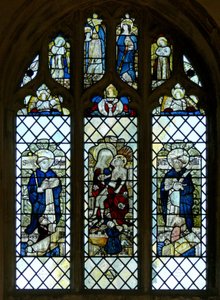 Window w4 depicting fourth window from the west end of the north aisle by English School