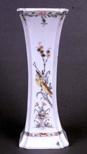 Worcester Vase of Flared Shape Painted in Kakiemon Colours, c.1750