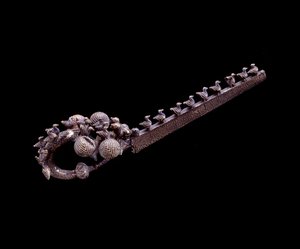Etruscan civilization: silver dragon fibula from the necropolis of Banditella, Marsigliana d