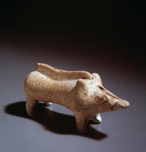 Pig-shaped ceramic unguentarium, 580-560 BC