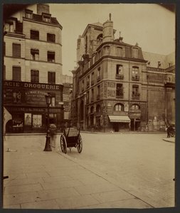 Corner of Rue Saint-Martin and Rue de la Verrerie by Eugène Atget