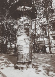 Colonne-St. Sulpice by Eugène Atget