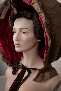 Woman’s Brown Silk Calash with Pink Silk Lining (c.1760s)