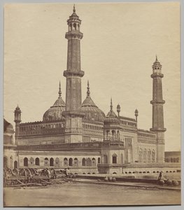 Mosque, Inside Asaf-ud-Daula