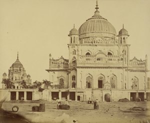 Small Mosque in the Kaiserbagh
