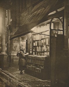 Wet Winter Evening and a Book Lover in Bloomsbury