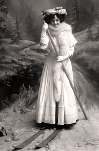 Gertie Millar, English Actress by Foulsham and Banfield