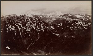 Oberland Mountains from Leichenstad