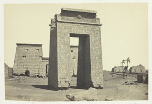 Sculptured Gateway, Karnac