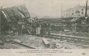 Train crash at Melun in France, 4 November 1913. View of the rubble. Postcard sent in 1913 by French Photographer