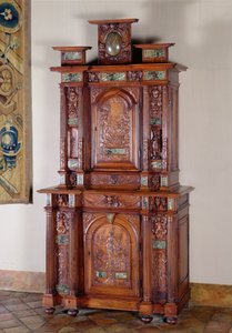 Cabinet with two sections, and a double door representing Actaeon metamorphosising into a deer and the figure of Victory