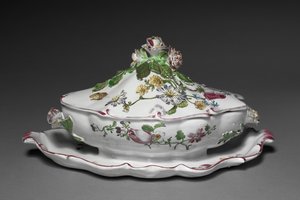 Covered Sauce Tureen with Attached Stand, c.1765