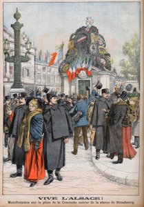 Demonstration calling for Alsace to be returned to France. Demonstrators surrounding the statue of Strasbourg in the Place de la Concorde in Paris. Long live Alsace! Demonstration on Place de la Concorde around the statue of Strasbourg. Illustration for Le by French School