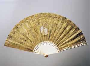 Evening hand fan with stylized floral motifs in silk with sequins, inlay bone ribs by French School