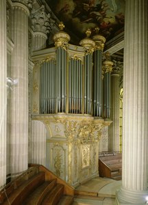 Organ in the chapel