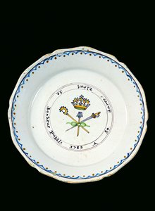Plate Decorated with the Three Orders under the Royal Crown