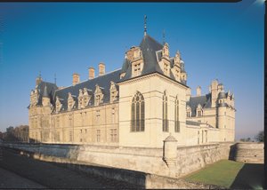 Principal facade and the south facade by French School
