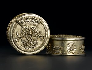 Silver-gilt small circular box with cover from the Lennoxlove toilet service, owned by Frances Teresa Stewart, Duchess of Richmond and Lennox: French, Paris, assayed between September 1672 and October 1674 by French School