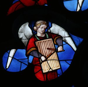 Window depicting a Musical Angel