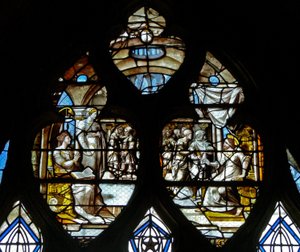 Window depicting Jesus with Martha and Mary