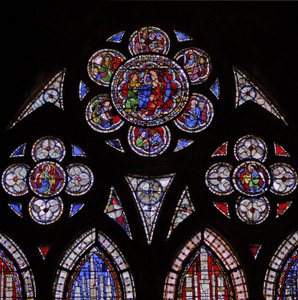 Window depicting the tracery lights with two angels and the doubting St Thomas